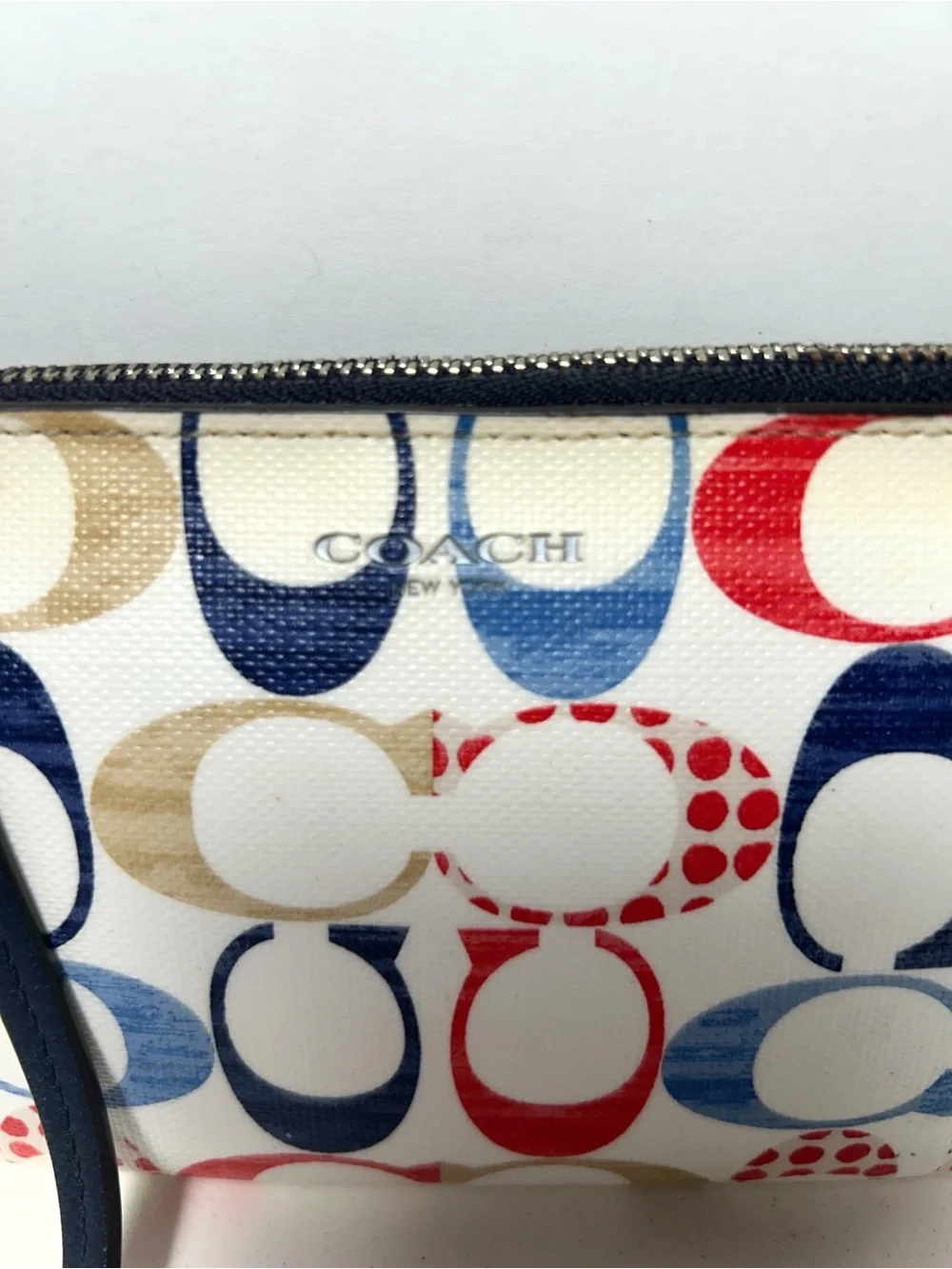 Coach Bleecker Signature C Print Wristlet in Red, Navy, Beige with Hang Tag, EUC
